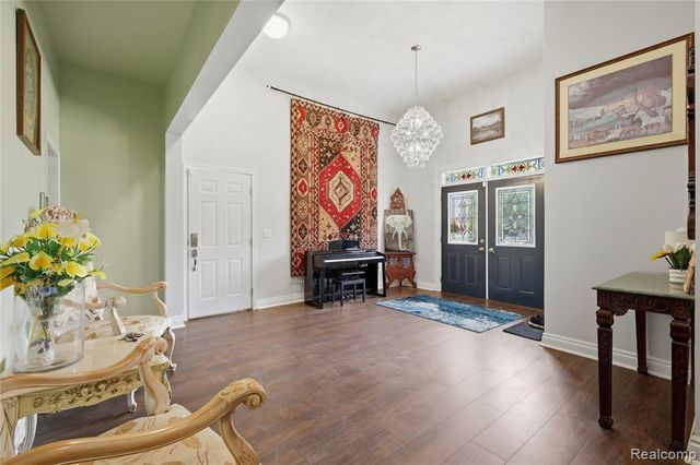25212 Edgemont Drive, Southfield, MI 48033