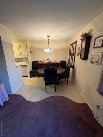 84-29 153RD Avenue 4N, Howard Beach, NY 11414