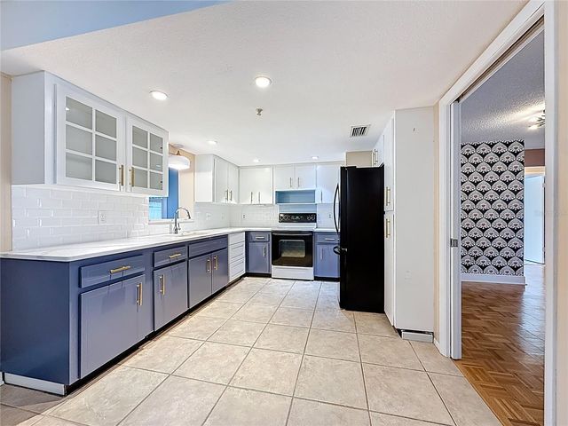 403 MINDY DRIVE, Largo, FL 33771