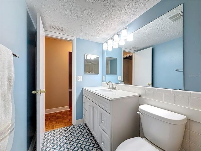 403 MINDY DRIVE, Largo, FL 33771