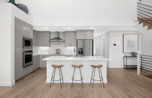 10330 Elm Circle 12-03 Plan 2, Saratoga, CA 95070