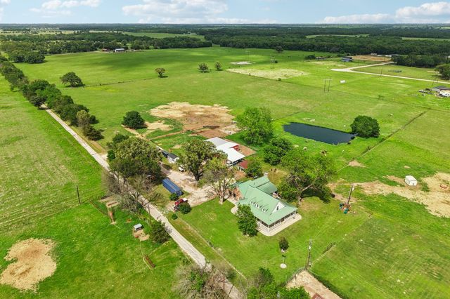1143 RS County Road 2300, Emory, TX 75440