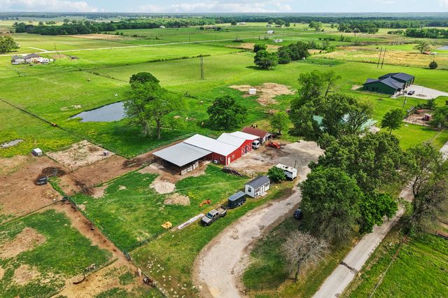 1143 RS County Road 2300, Emory, TX 75440