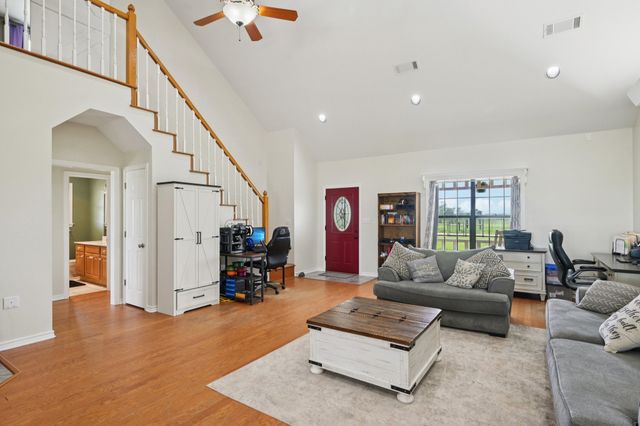1143 RS County Road 2300, Emory, TX 75440