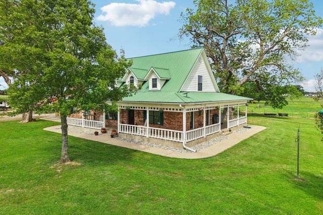 1143 RS County Road 2300, Emory, TX 75440
