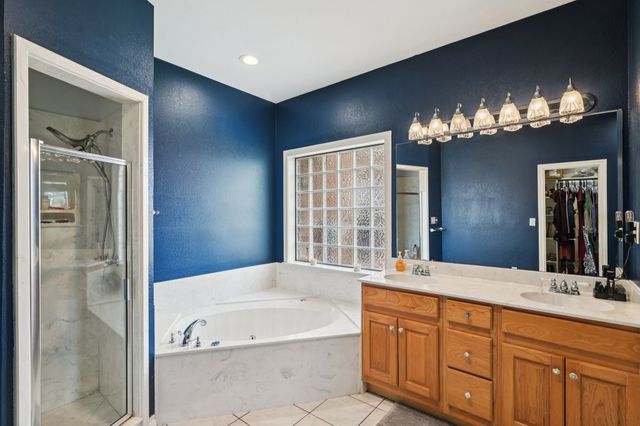 1143 RS County Road 2300, Emory, TX 75440