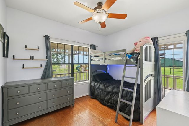 1143 RS County Road 2300, Emory, TX 75440