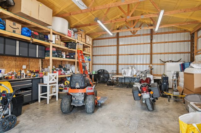 1143 RS County Road 2300, Emory, TX 75440