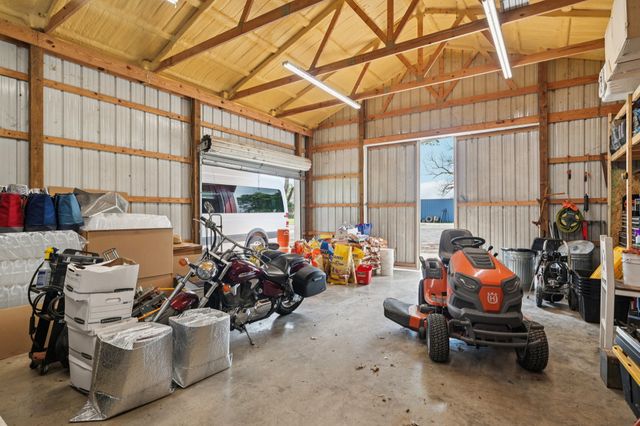 1143 RS County Road 2300, Emory, TX 75440