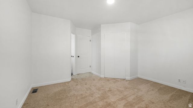 5381 SUTTER ST, Taylorsville, UT 84123