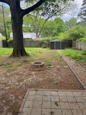 1284 MERRYCREST DR, Memphis, TN 38111