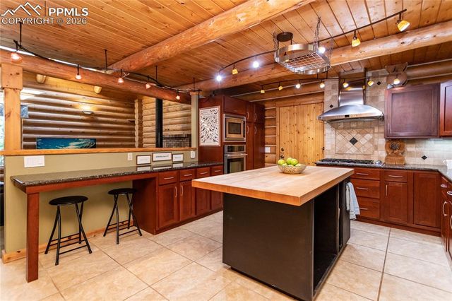 17220 Shiloh Pines Drive, Monument, CO 80132