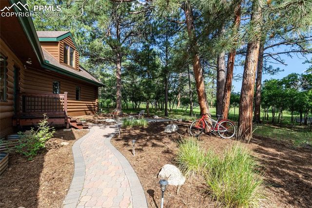 17220 Shiloh Pines Drive, Monument, CO 80132