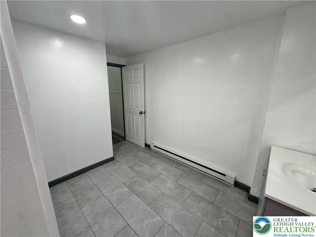 324 N Fountain Street, Allentown City, PA 18102