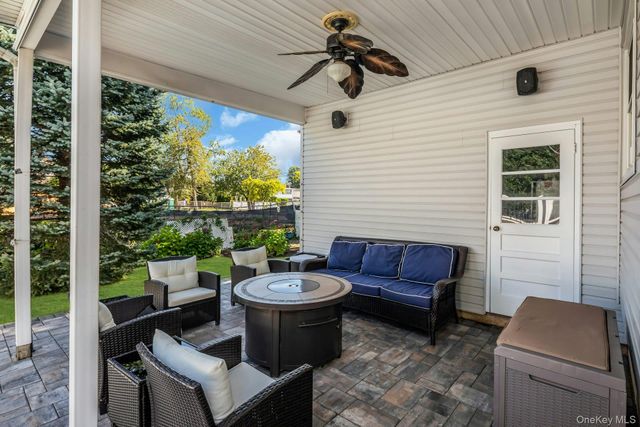 153 N Hickory Street, Massapequa, NY 11758