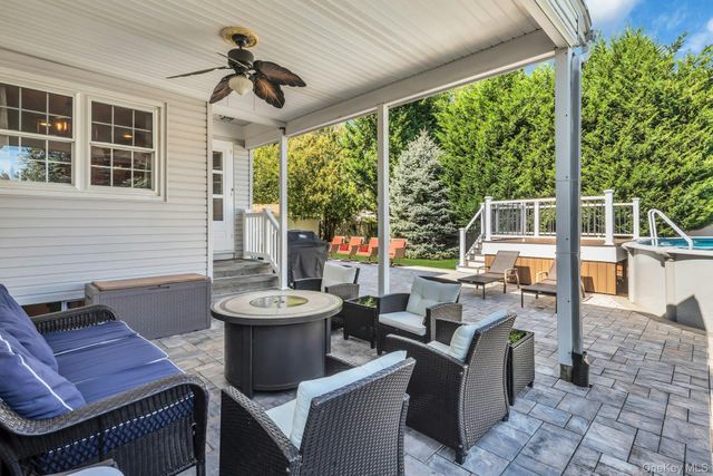 153 N Hickory Street, Massapequa, NY 11758