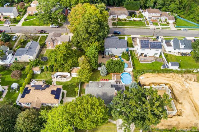 153 N Hickory Street, Massapequa, NY 11758