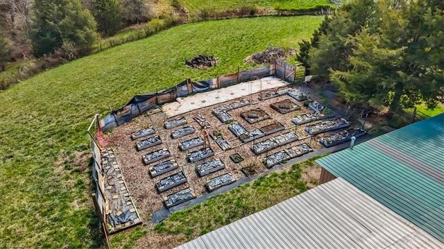 1729 Richmond Hill Church Road, Boonville, NC 27011