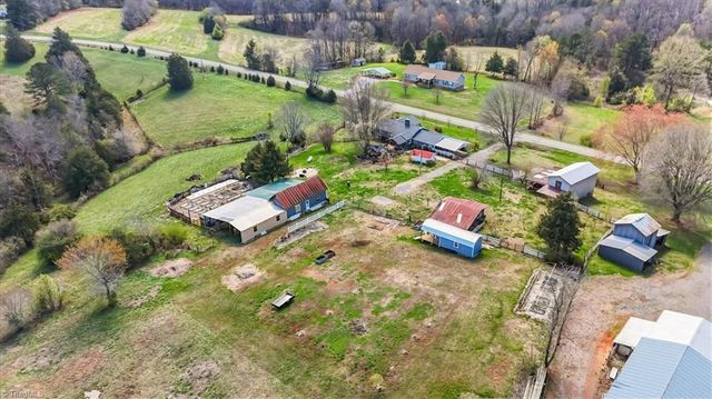 1729 Richmond Hill Church Road, Boonville, NC 27011