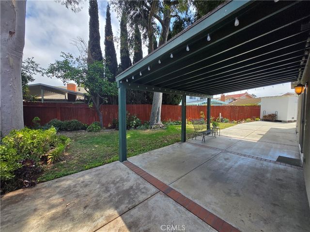 1884 N Cornet Place, Anaheim, CA 92807