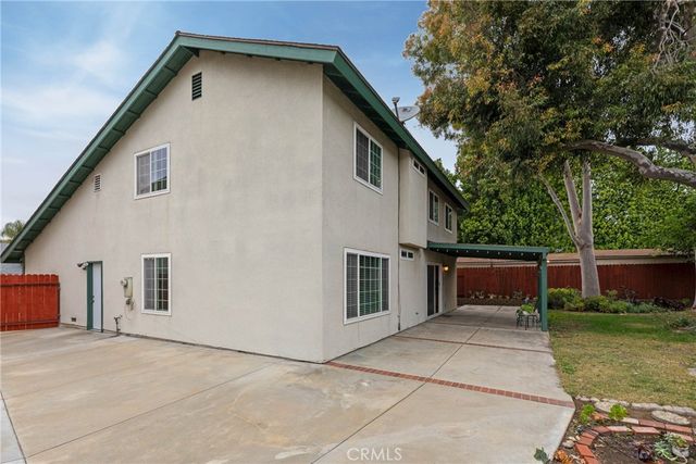 1884 N Cornet Place, Anaheim, CA 92807