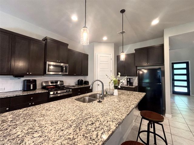 2017 Palmera Ridge Blvd, 2017 Palmera Ridge Blvd BLVD, Leander, TX 78641