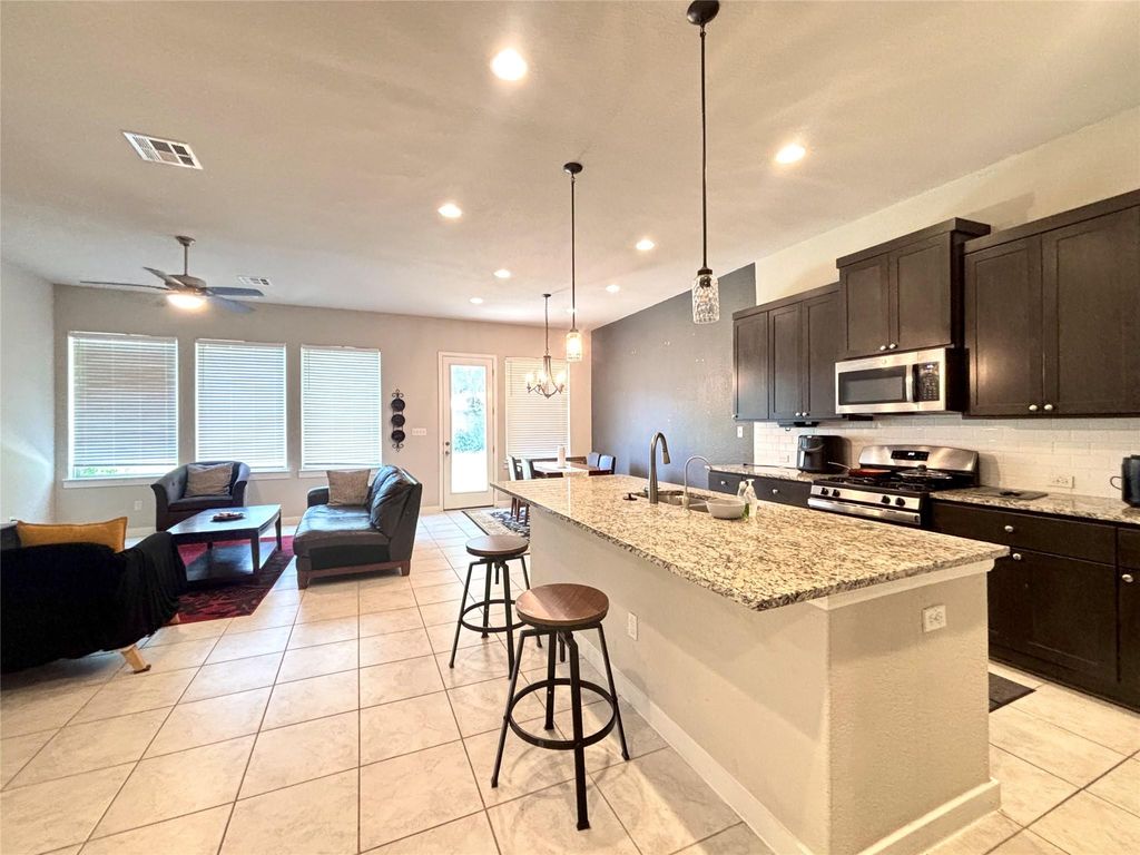 2017 Palmera Ridge Blvd, 2017 Palmera Ridge Blvd BLVD, Leander, TX 78641