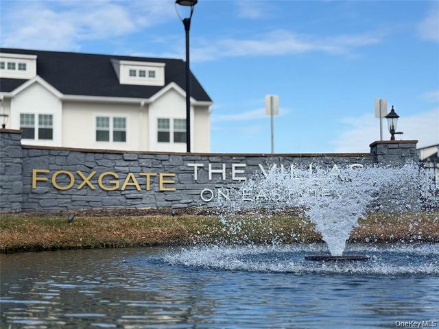 138 Weatherby Lane 138, Central Islip, NY 11722