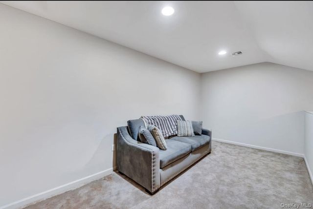 138 Weatherby Lane 138, Central Islip, NY 11722