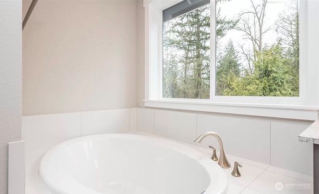 15915 261st Avenue E, Buckley, WA 98321