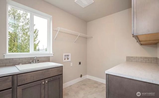 15915 261st Avenue E, Buckley, WA 98321