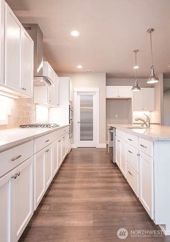 15915 261st Avenue E, Buckley, WA 98321