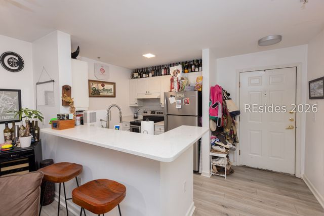 70 Helmsman Way Apt 1401, Hilton Head Island, SC 29928