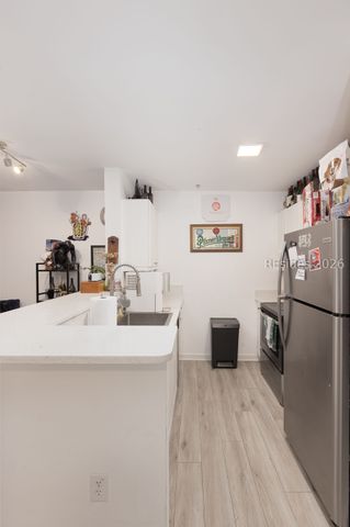 70 Helmsman Way Apt 1401, Hilton Head Island, SC 29928