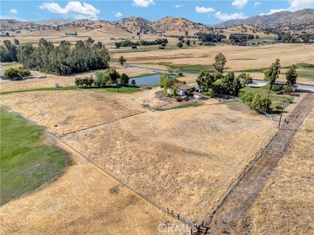 18002 Road 320, Springville, CA 93265