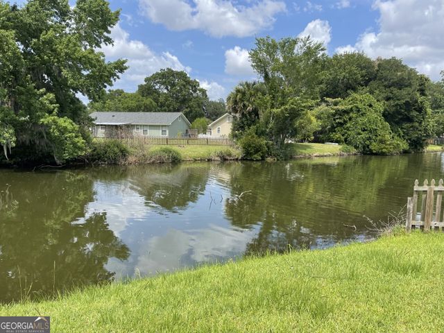 304 Mission Forest Trail, Kingsland, GA 31548