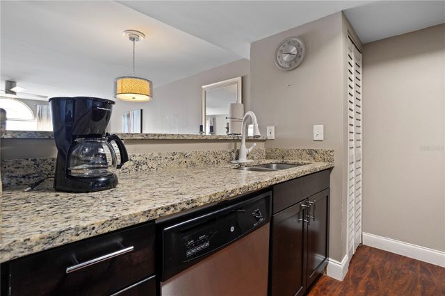 2749 N POINCIANA BOULEVARD 15, Kissimmee, FL 34746