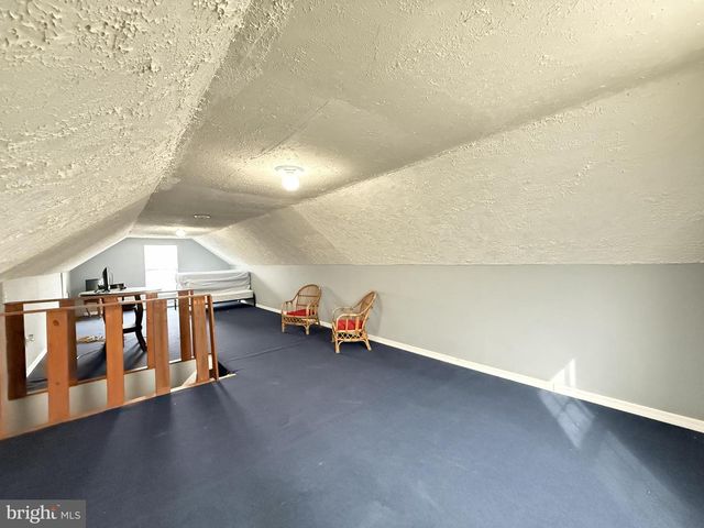 2005 PALISADES DR, Blakeslee, PA 18610