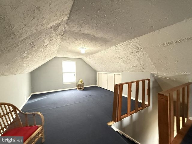 2005 PALISADES DR, Blakeslee, PA 18610