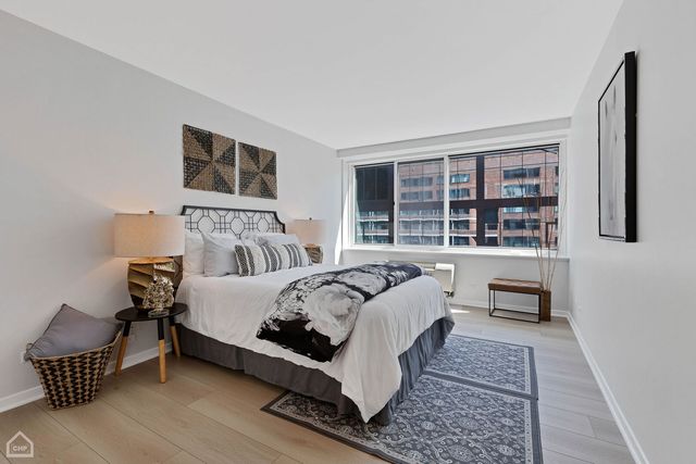 211 E Ohio Street 2610, Chicago, IL 60611