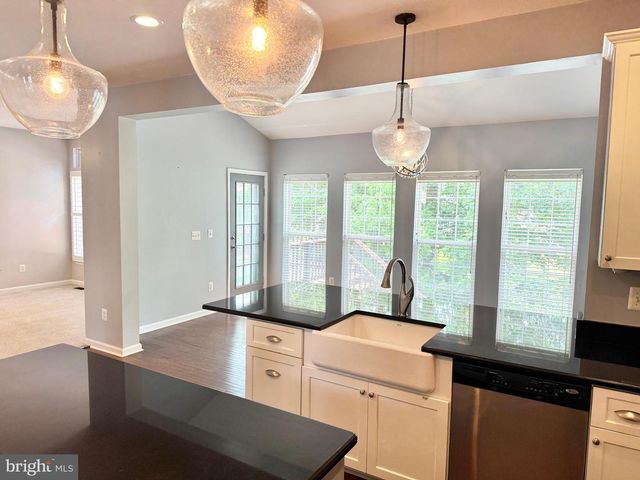 35 LIVE OAK LN, Stafford, VA 22554