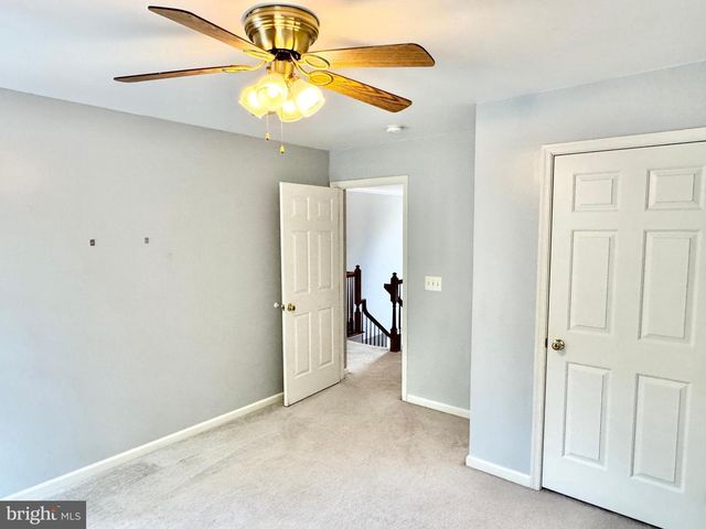 35 LIVE OAK LN, Stafford, VA 22554