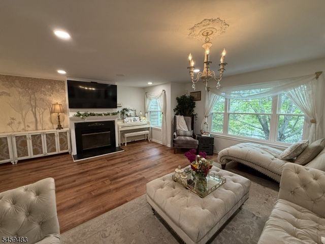 386 Waterview Rd, Bridgewater Twp., NJ 08807