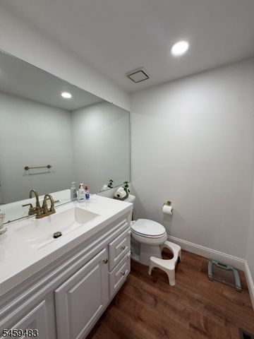 386 Waterview Rd, Bridgewater Twp., NJ 08807