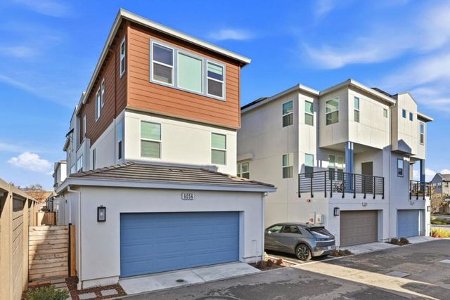 6056 Bullion Lane, Dublin, CA 94568