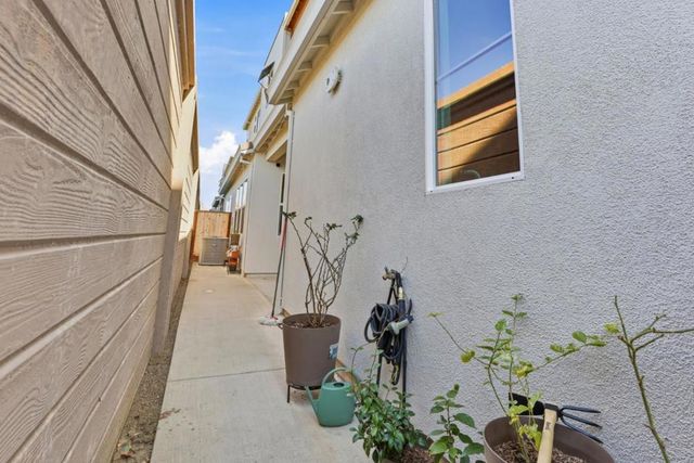 6056 Bullion Lane, Dublin, CA 94568