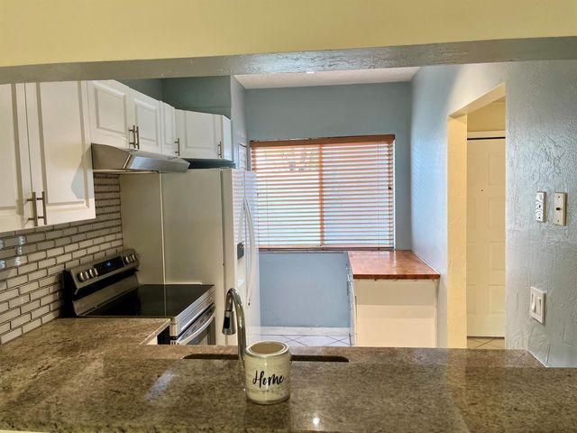 2317 SW 82nd Terrace, North Lauderdale, FL 33068