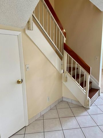 2317 SW 82nd Terrace, North Lauderdale, FL 33068
