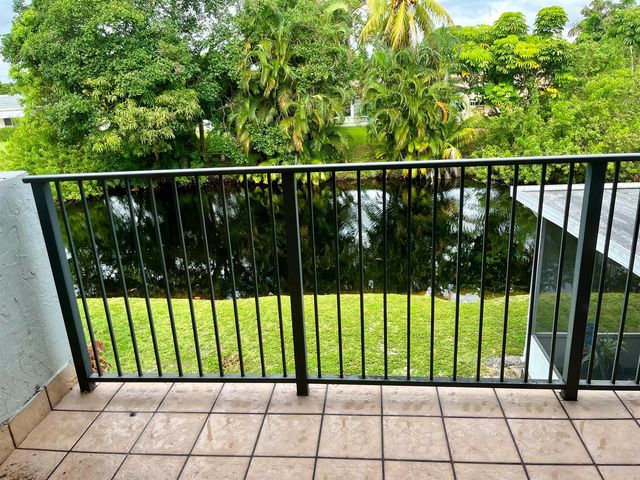 2317 SW 82nd Terrace, North Lauderdale, FL 33068