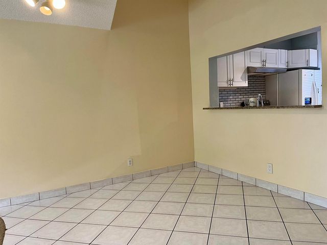 2317 SW 82nd Terrace, North Lauderdale, FL 33068